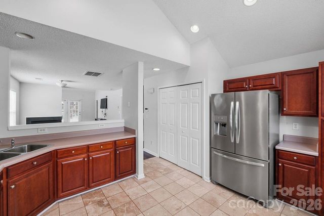 8221 Christmas Court, Charlotte, NC 28216