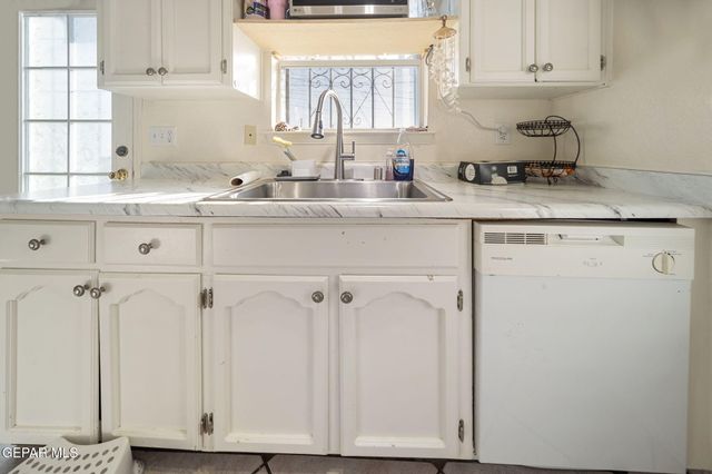 4124 EDGAR PARK Avenue, El Paso, TX 79904