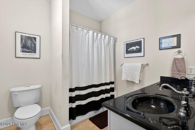 1129 Bennett Road Unit 1b, Arapahoe, NC 28510