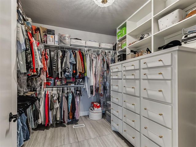 205 Alyssa Lane, Moore, OK 73160