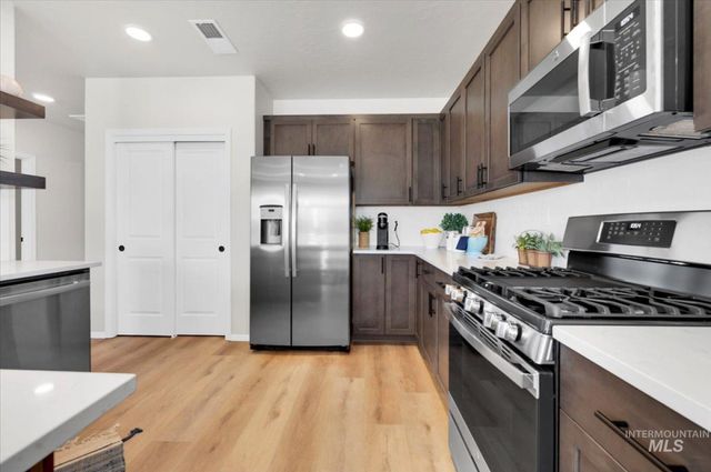 5003 E Pepper St., Nampa, ID 83686