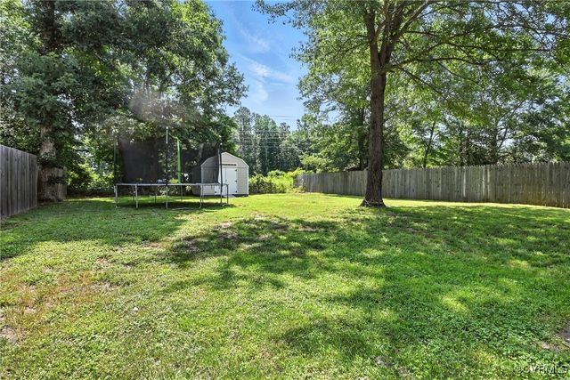16731 Amherst Oak Ln, Chesterfield, VA 23834