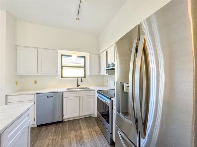 2916 Saint Joseph St D, Corpus Christi, TX 78418