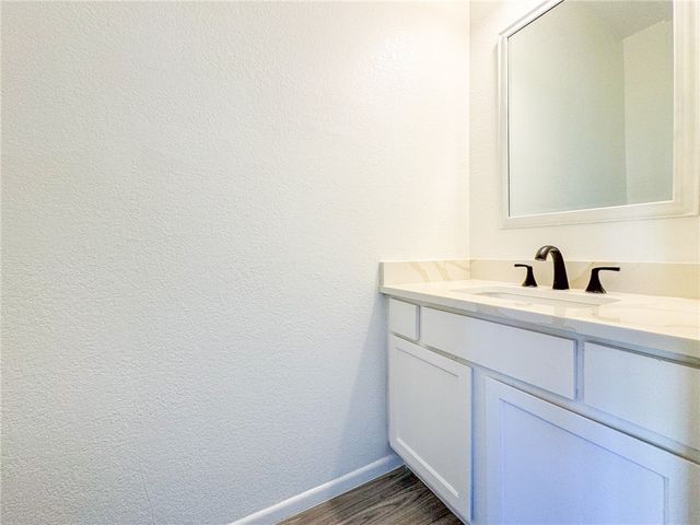 2916 Saint Joseph St D, Corpus Christi, TX 78418