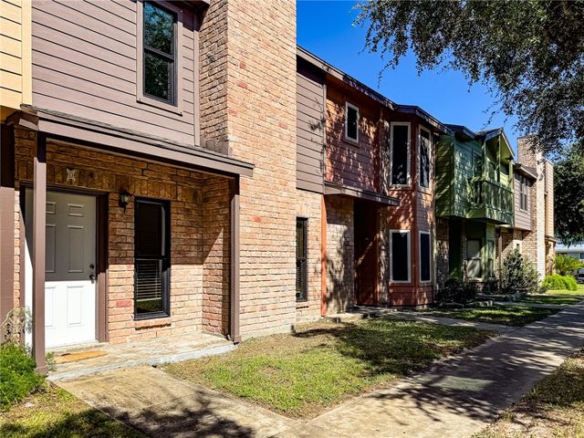 2916 Saint Joseph St D, Corpus Christi, TX 78418