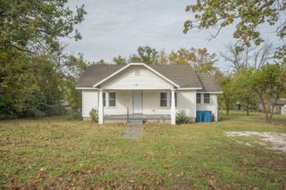 610 Delaware, Neosho, MO 64850