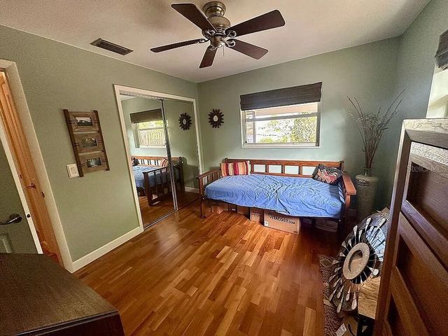 563 GERSHWIN DRIVE, Largo, FL 33771