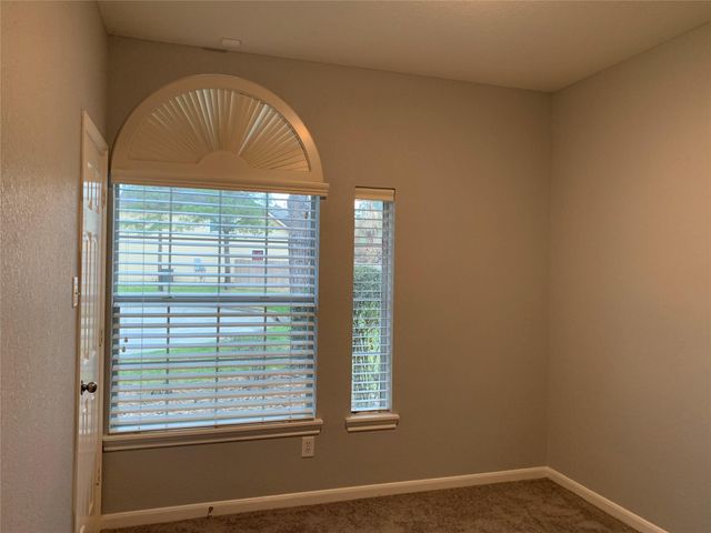 46 Patina Pines Court, The Woodlands, TX 77381