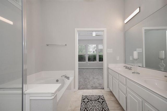 46 Patina Pines Court, The Woodlands, TX 77381