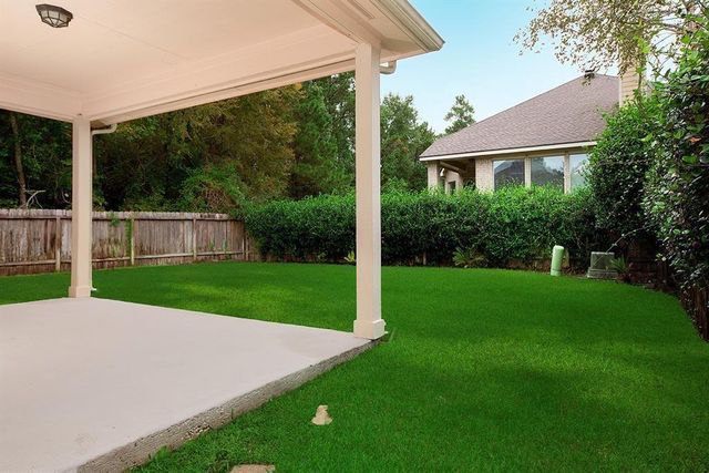 46 Patina Pines Court, The Woodlands, TX 77381