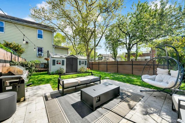 3200 Philip Avenue, Bronx, NY 10465