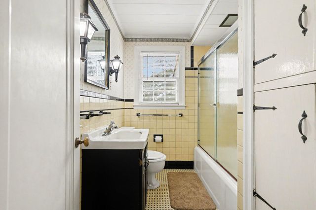 2417 Westwood Street, Muskegon, MI 49441