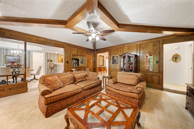121 Nicklaus Nook, Lancaster, TX 75146