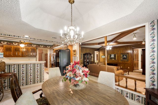 121 Nicklaus Nook, Lancaster, TX 75146