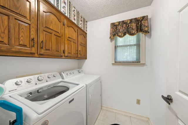 121 Nicklaus Nook, Lancaster, TX 75146
