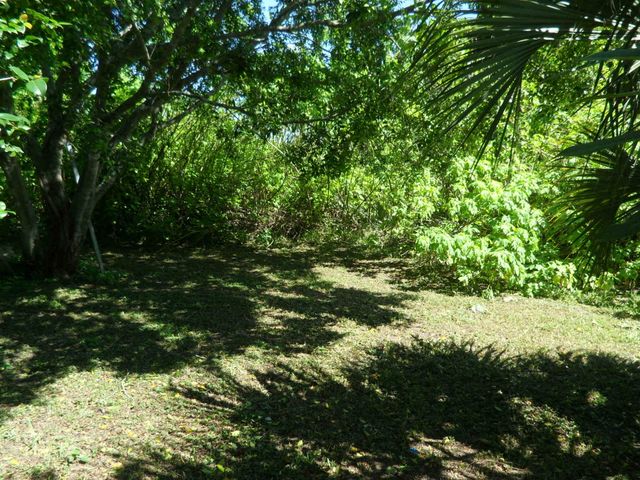 4639 SUNSET Lane, West Palm Beach, FL 33415