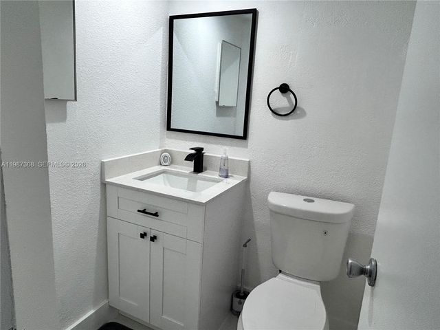 4001 S Ocean Dr 4G, Hollywood, FL 33019