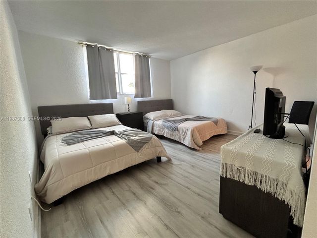 4001 S Ocean Dr 4G, Hollywood, FL 33019