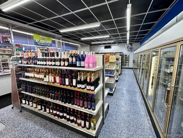 27222 Grand River Avenue, Redford Charter Township, MI 48240