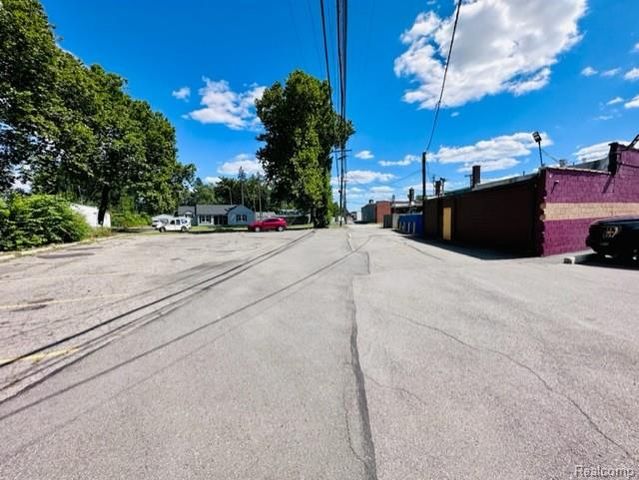 27222 Grand River Avenue, Redford Charter Township, MI 48240