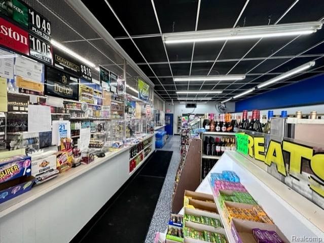 27222 Grand River Avenue, Redford Charter Township, MI 48240