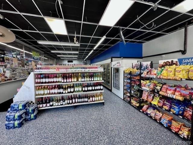 27222 Grand River Avenue, Redford Charter Township, MI 48240