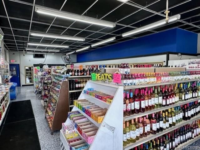 27222 Grand River Avenue, Redford Charter Township, MI 48240