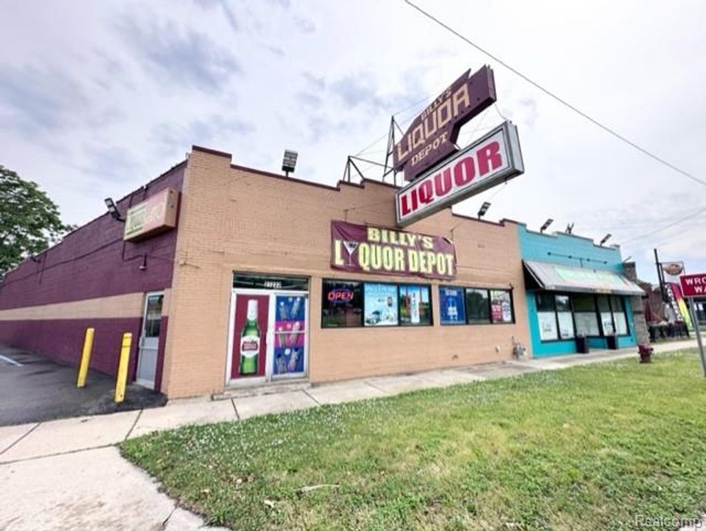 27222 Grand River Avenue, Redford Charter Township, MI 48240