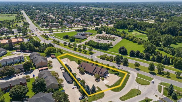 37308 Schoenherr Road, Sterling Heights, MI 48312