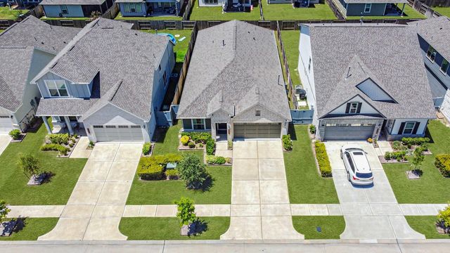 8422 Red Shiner Way, Fulshear, TX 77441