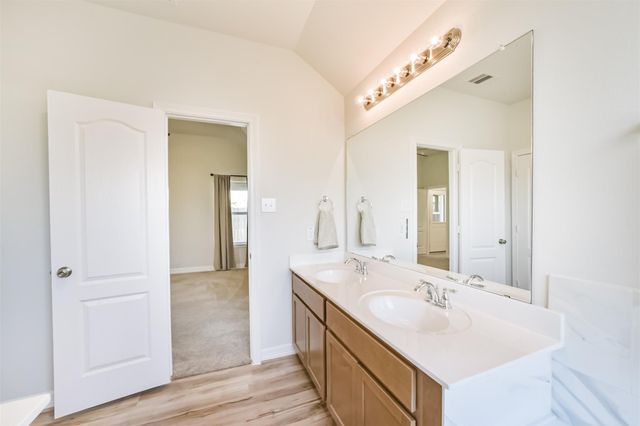 8422 Red Shiner Way, Fulshear, TX 77441