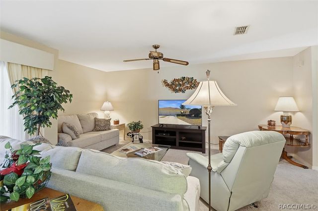 6022 W Dorset Drive, Crystal River, FL 34429