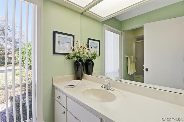 6022 W Dorset Drive, Crystal River, FL 34429