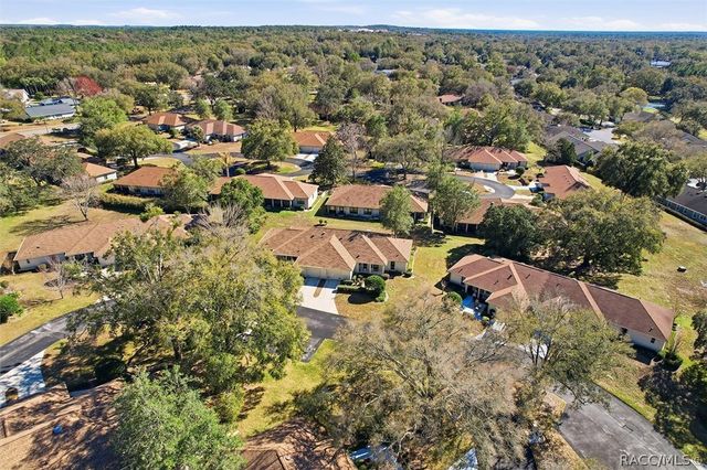 6022 W Dorset Drive, Crystal River, FL 34429