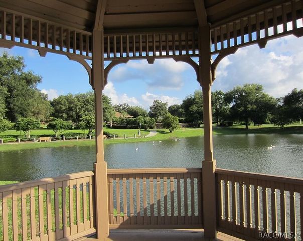 6022 W Dorset Drive, Crystal River, FL 34429