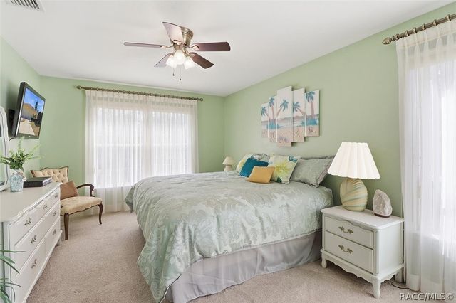 6022 W Dorset Drive, Crystal River, FL 34429