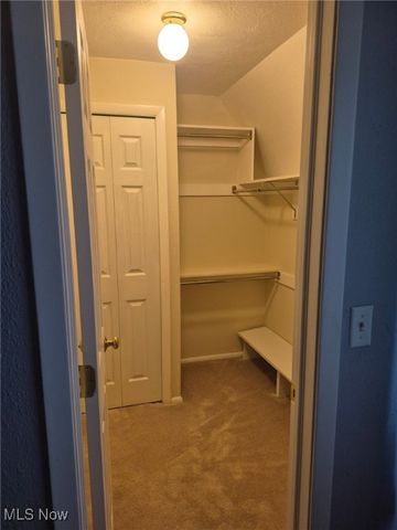 80 Landings Way, Avon Lake, OH 44012