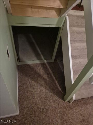 80 Landings Way, Avon Lake, OH 44012