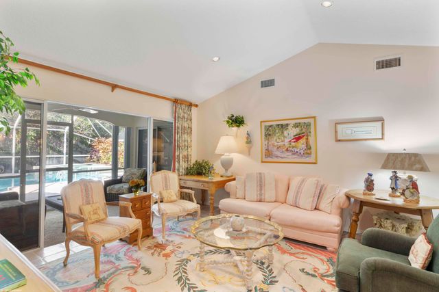 2248 Las Casitas Drive, Wellington, FL 33414