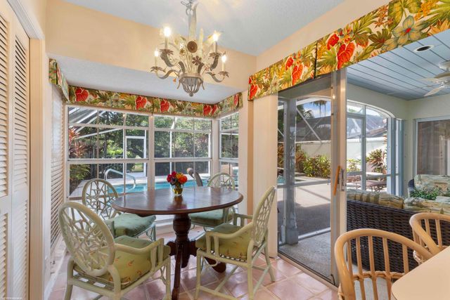 2248 Las Casitas Drive, Wellington, FL 33414