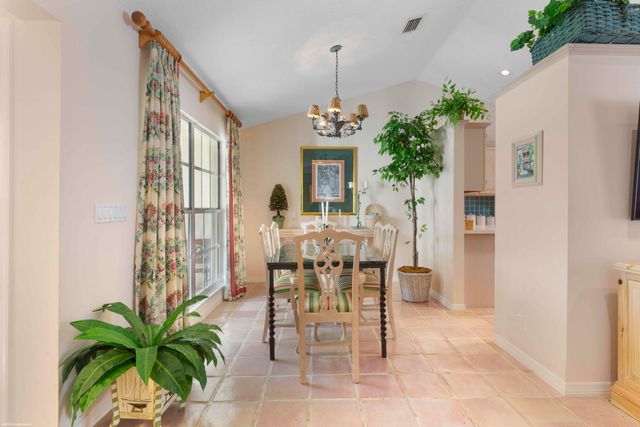 2248 Las Casitas Drive, Wellington, FL 33414