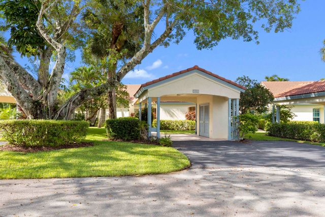 2248 Las Casitas Drive, Wellington, FL 33414