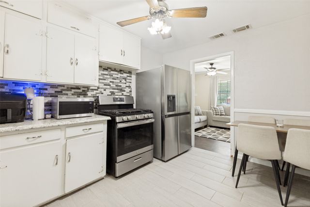 211 Brazos Street, Garland, TX 75041
