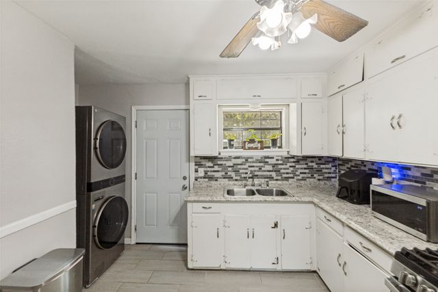 211 Brazos Street, Garland, TX 75041