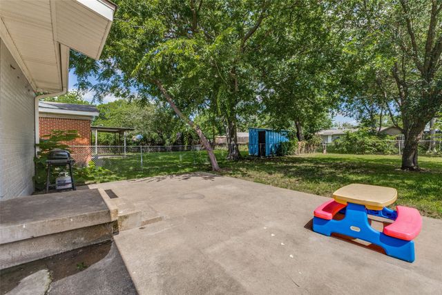 211 Brazos Street, Garland, TX 75041