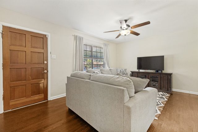 211 Brazos Street, Garland, TX 75041