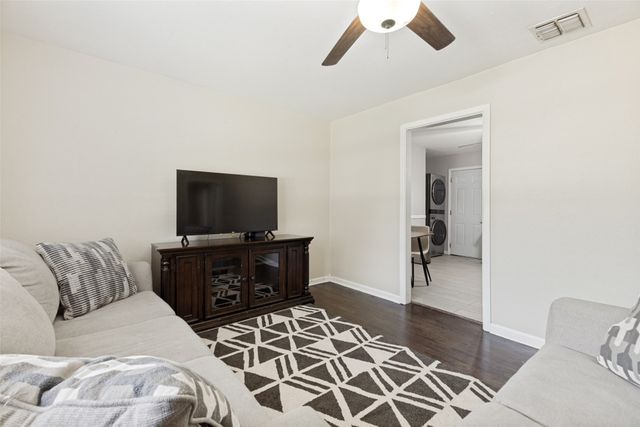 211 Brazos Street, Garland, TX 75041