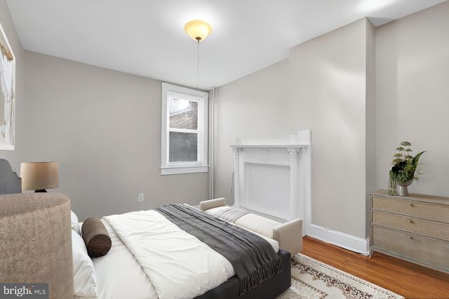 2511 N CALVERT ST, Baltimore, MD 21218