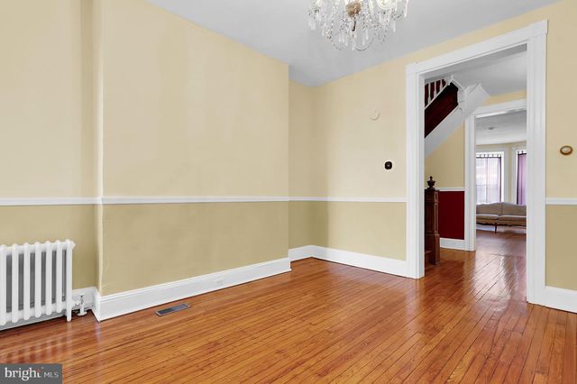 2511 N CALVERT ST, Baltimore, MD 21218