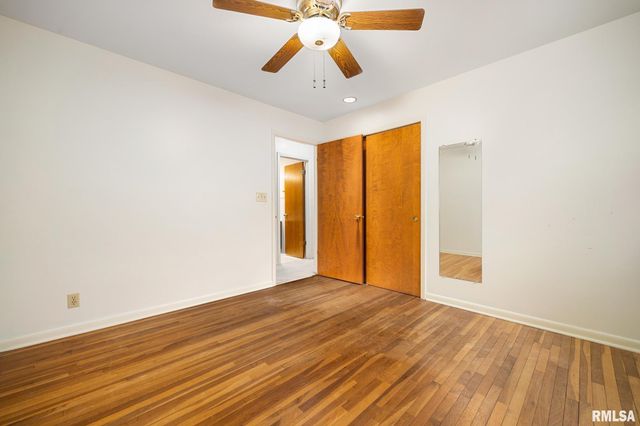 1807 E Saint Jude Court, Peoria Heights, IL 61616